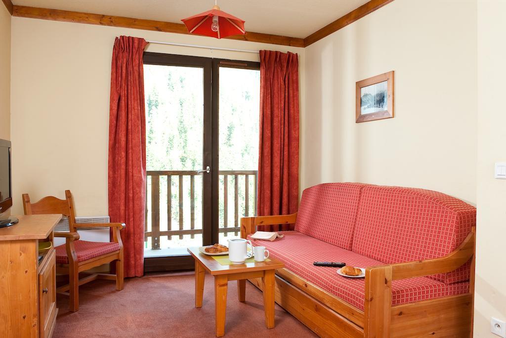 Madame Vacances Residence Les Chalets Du Thabor Valfrejus Εξωτερικό φωτογραφία